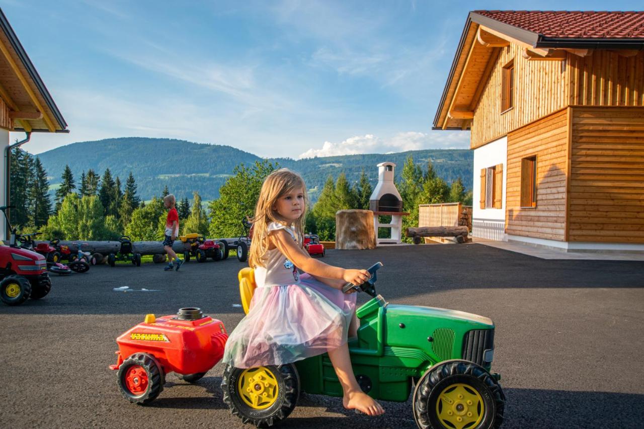Chalets Und Apartments Hauserhof Nassfeld Шланитцен Экстерьер фото