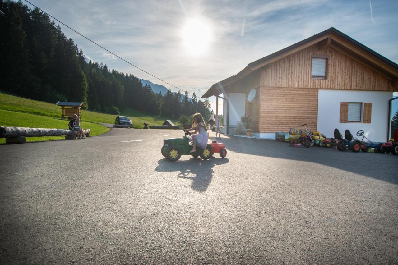 Chalets Und Apartments Hauserhof Nassfeld Шланитцен Экстерьер фото