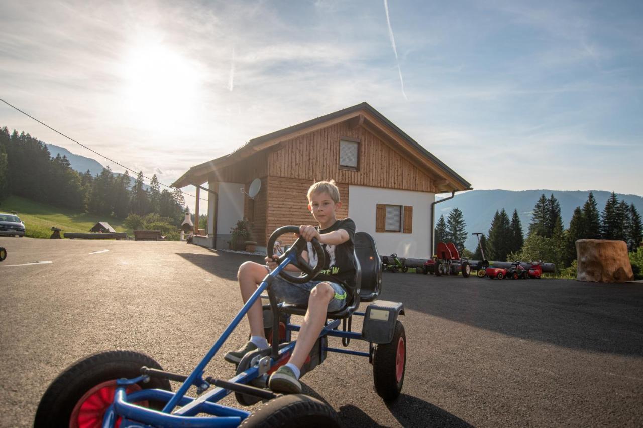 Chalets Und Apartments Hauserhof Nassfeld Шланитцен Экстерьер фото